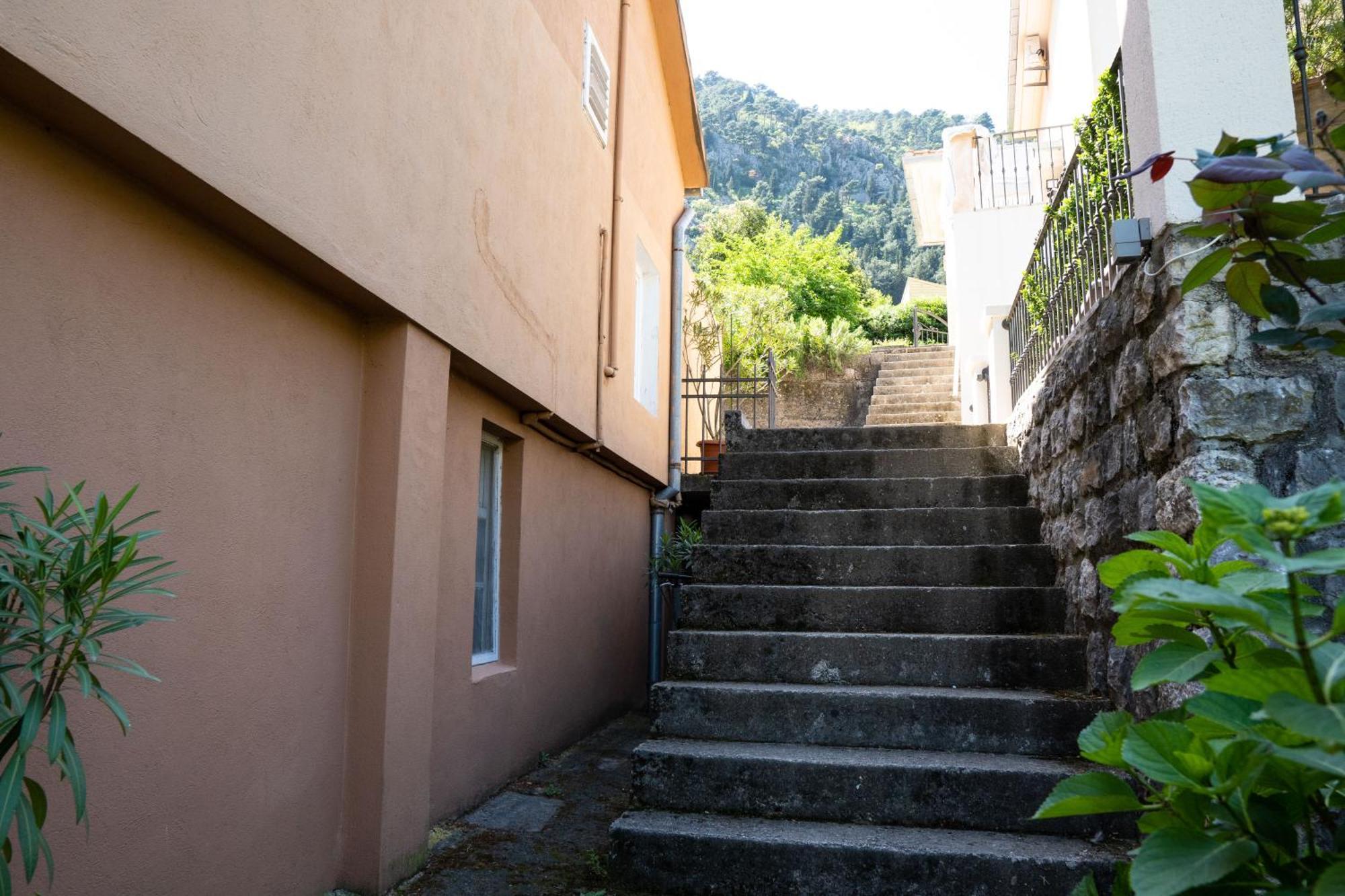 M&B Apartment Kotor Exterior photo