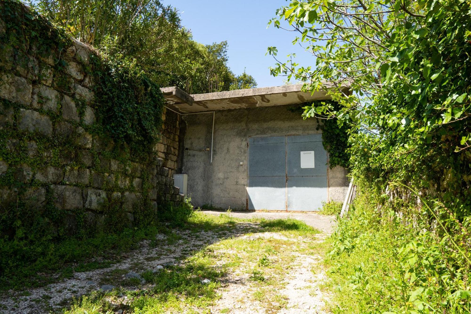 M&B Apartment Kotor Exterior photo
